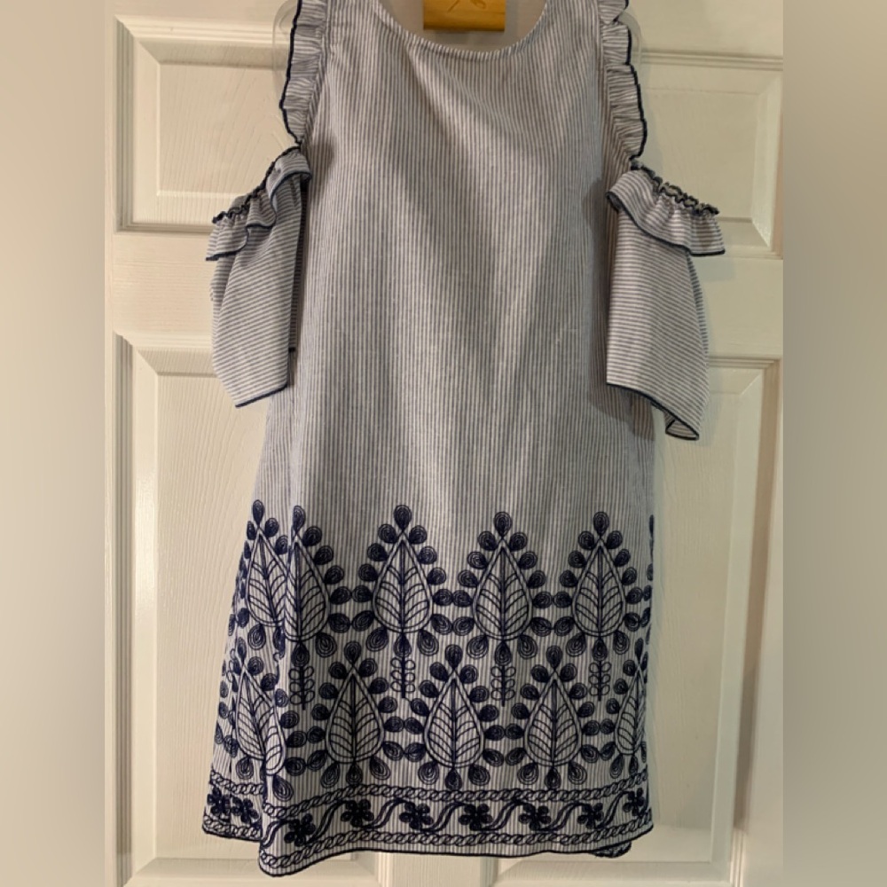 LOPOSH Stripped Cold Shoulder Dress with Embroidered Hem